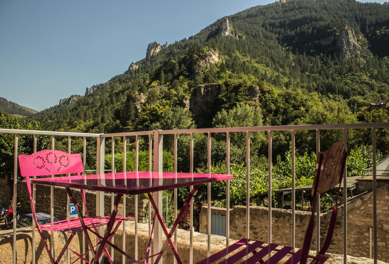 Hotel Burlatis Sainte-Énimie Екстериор снимка