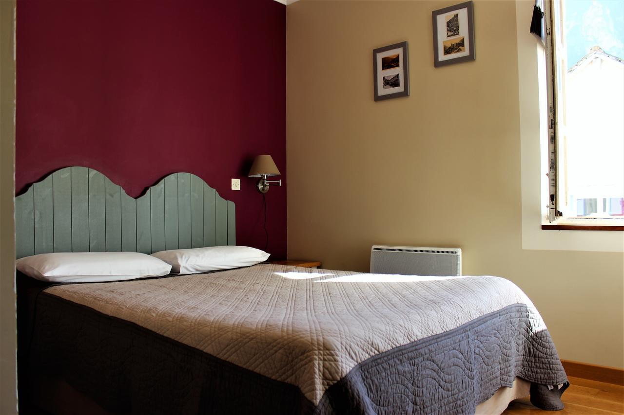 Hotel Burlatis Sainte-Énimie Екстериор снимка