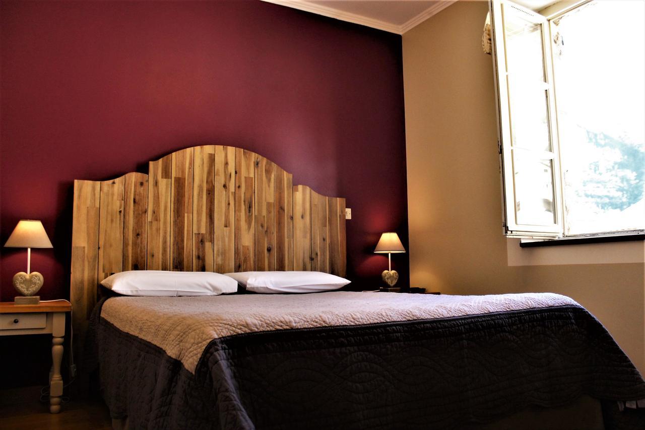 Hotel Burlatis Sainte-Énimie Екстериор снимка
